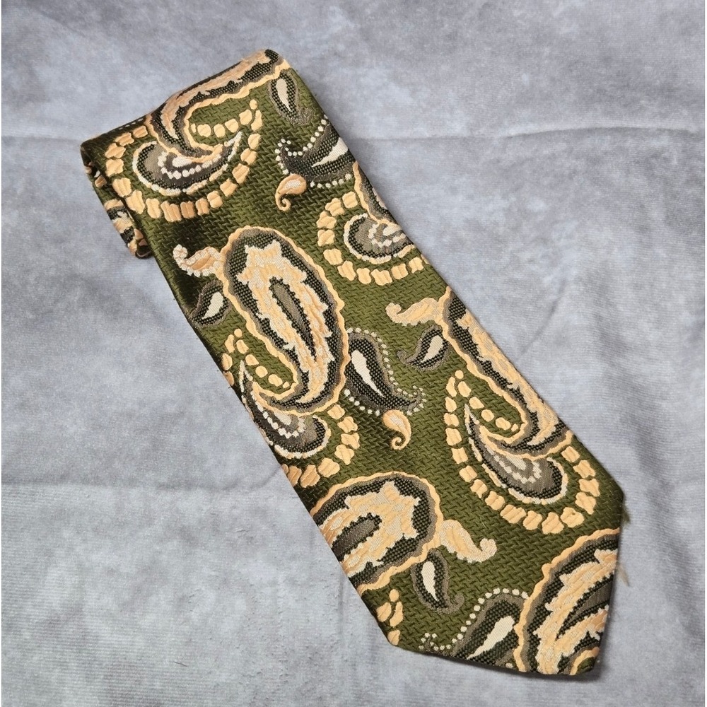 Vintage Cesare Larini Mens Necktie Green Yellow Italy 100%‎ Polyester 36"
